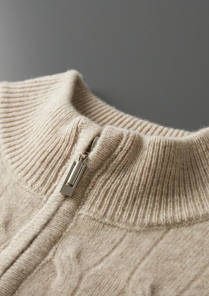 NOBA WOOL CABLE HALF ZIP