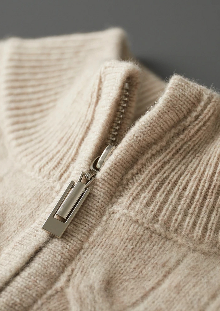 NOBA WOOL CABLE HALF ZIP