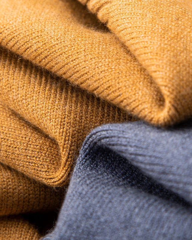 Calligria Cashmere V-Neck